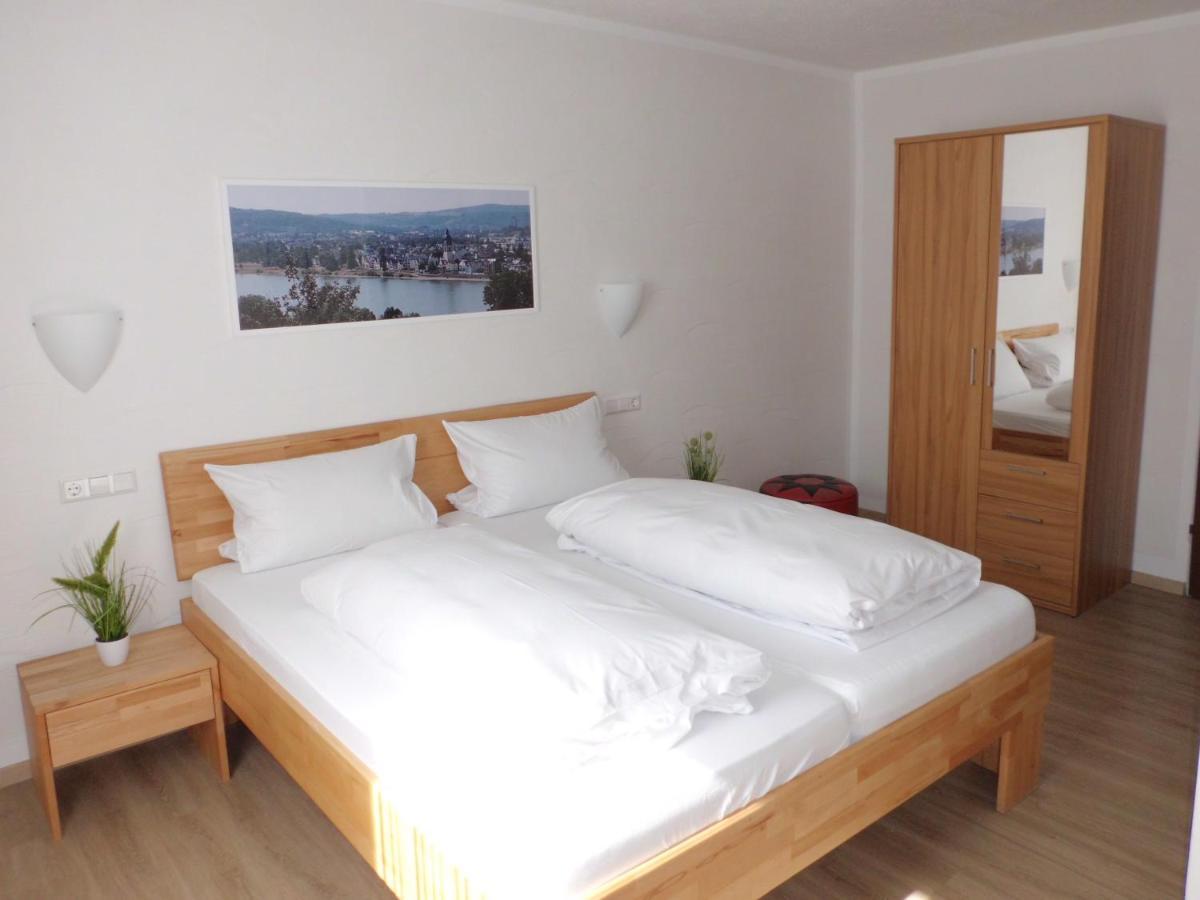 Hotel Restaurant Zur Pfanne Urbar  ภายนอก รูปภาพ
