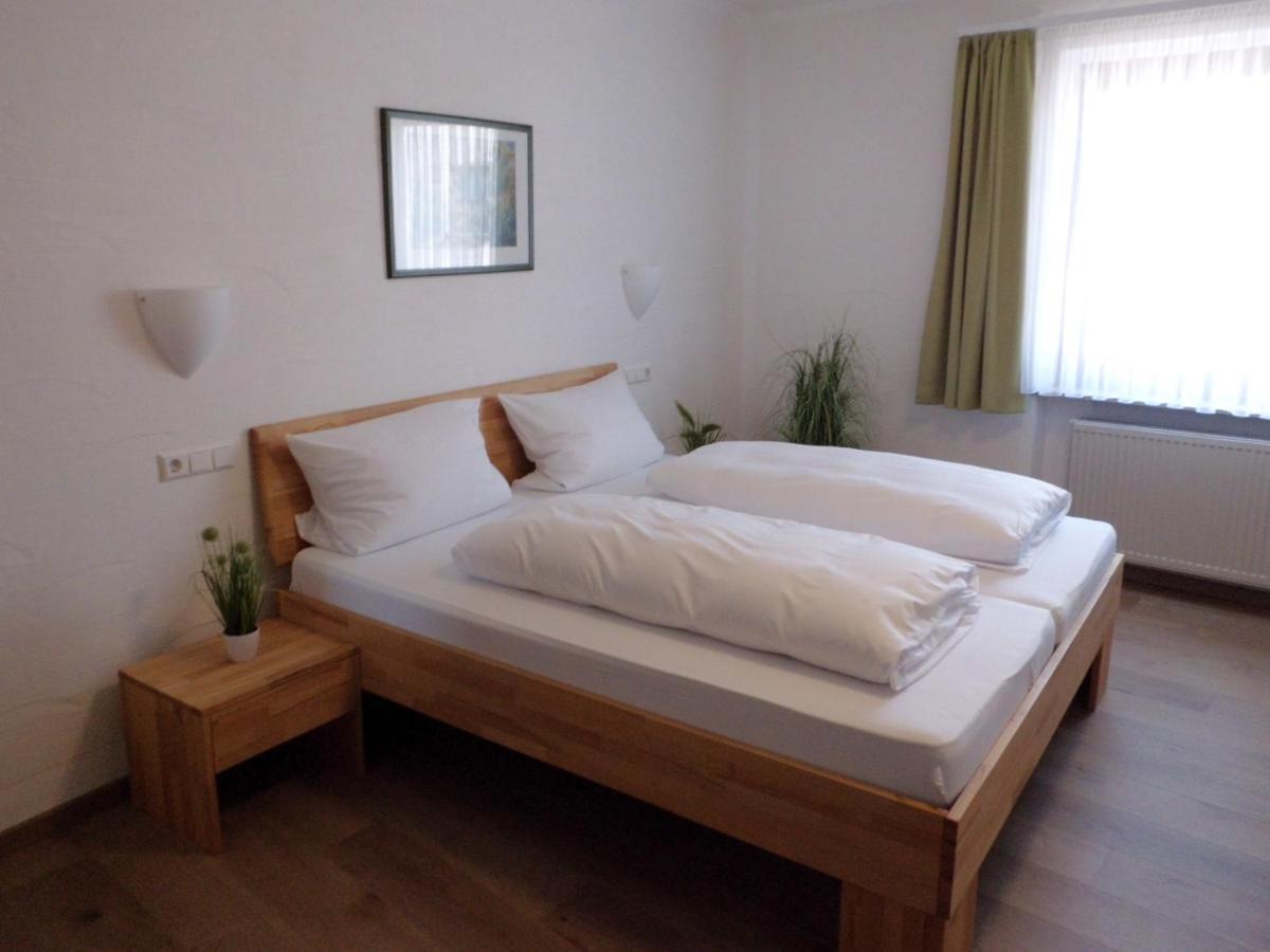 Hotel Restaurant Zur Pfanne Urbar  ภายนอก รูปภาพ
