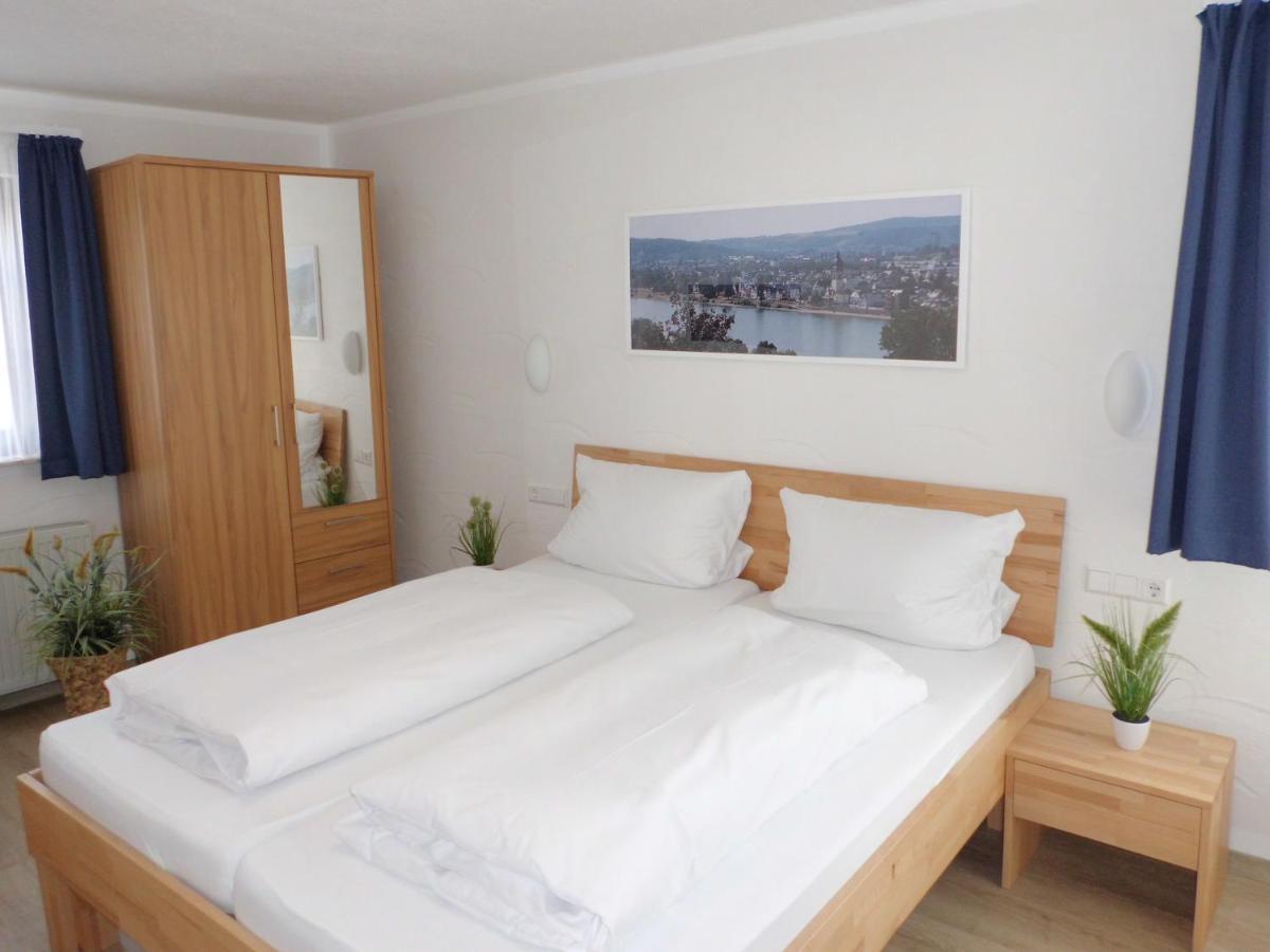 Hotel Restaurant Zur Pfanne Urbar  ภายนอก รูปภาพ